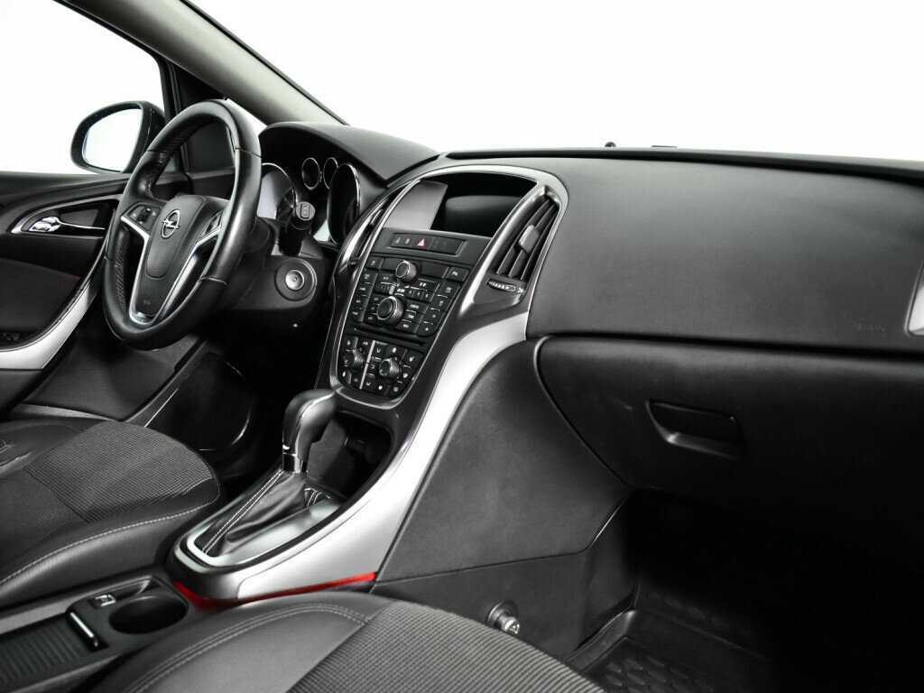 Купить Opel Astra с пробегом. Фото: #8