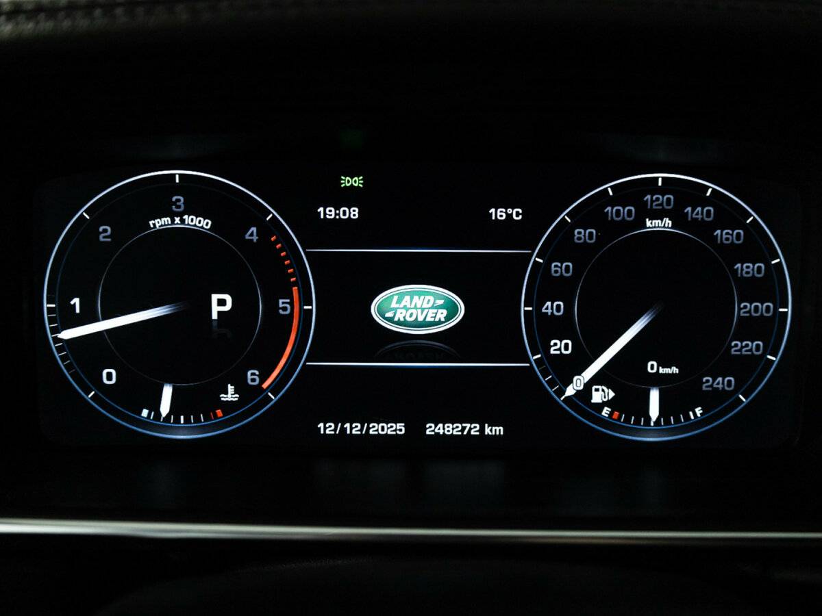 Купить Land Rover Range Rover с пробегом. Фото: #9