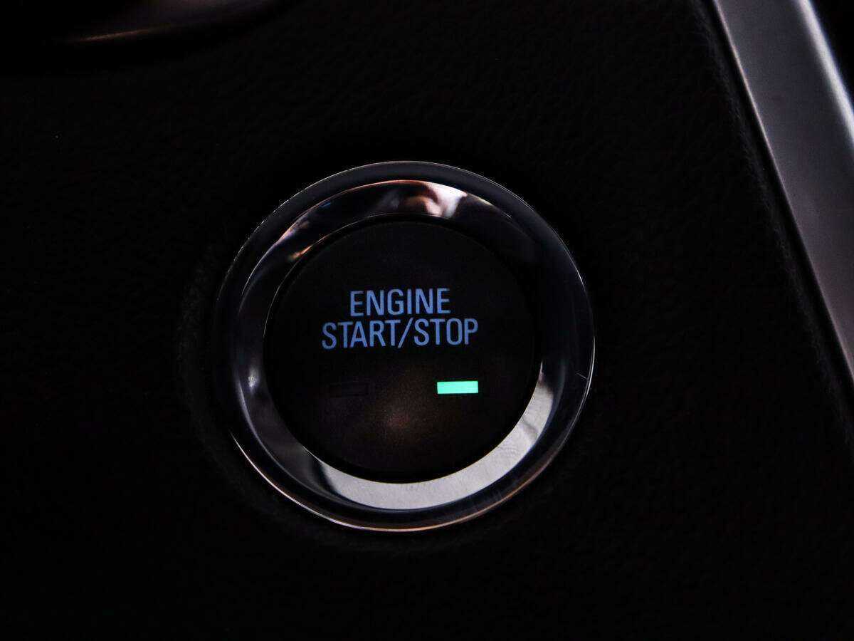 Купить Cadillac SRX с пробегом. Фото: #15