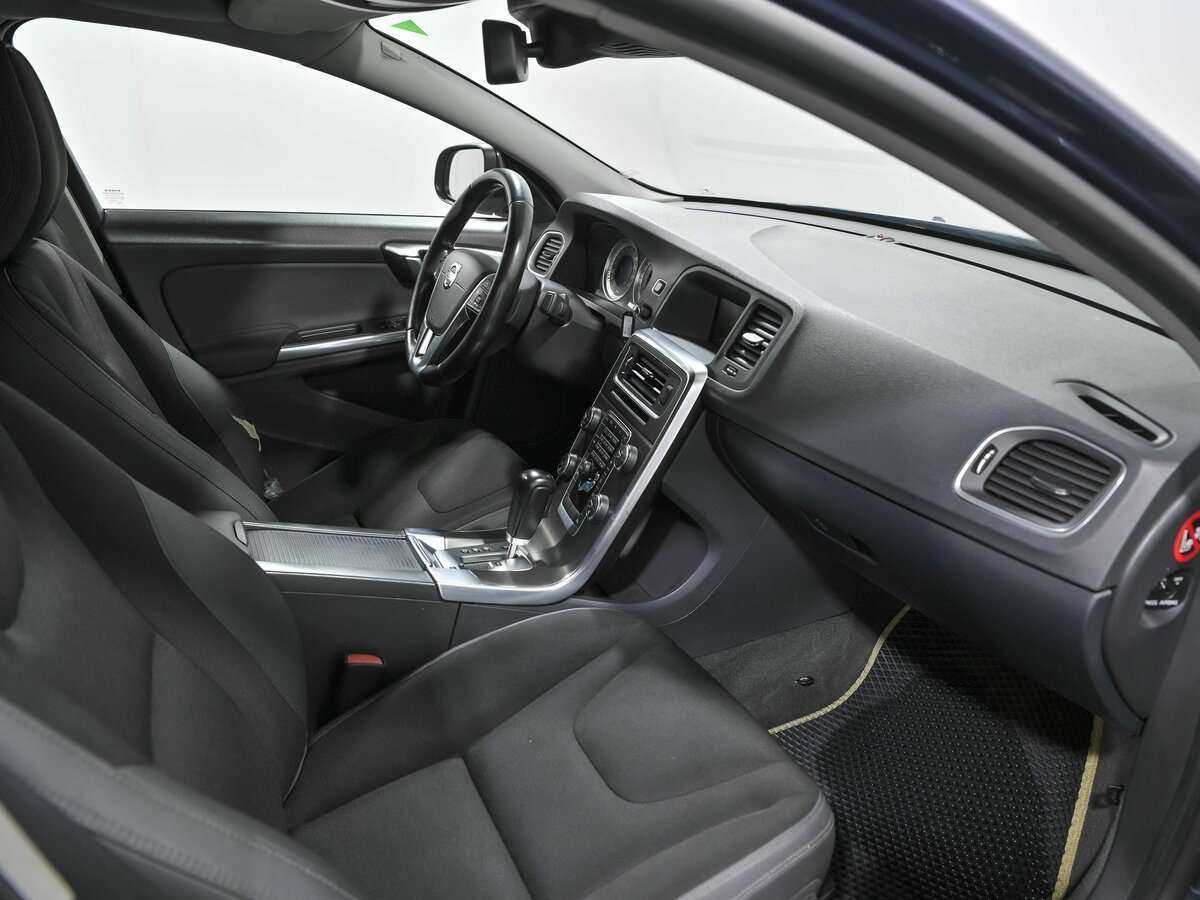 Купить Volvo S60 с пробегом. Фото: #14