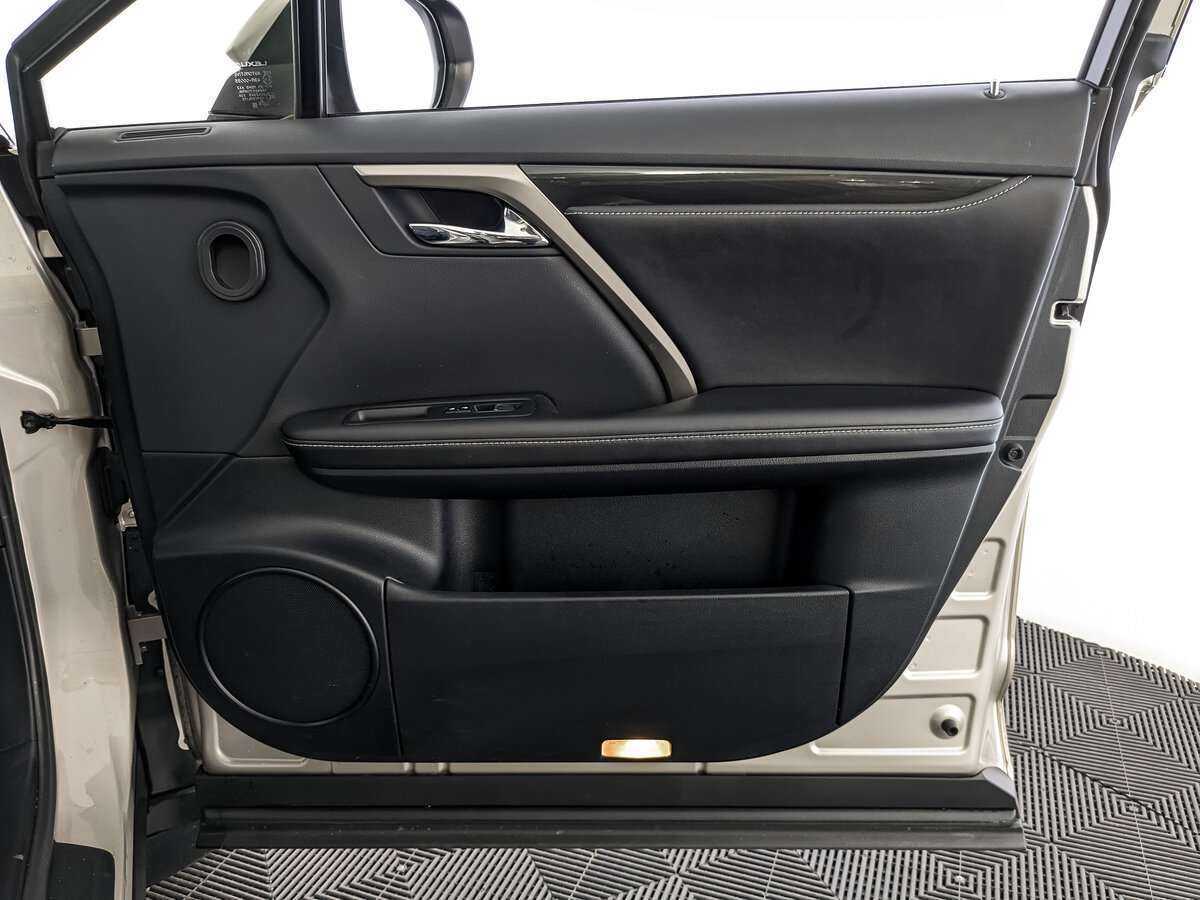 Купить Lexus RX с пробегом. Фото: #20