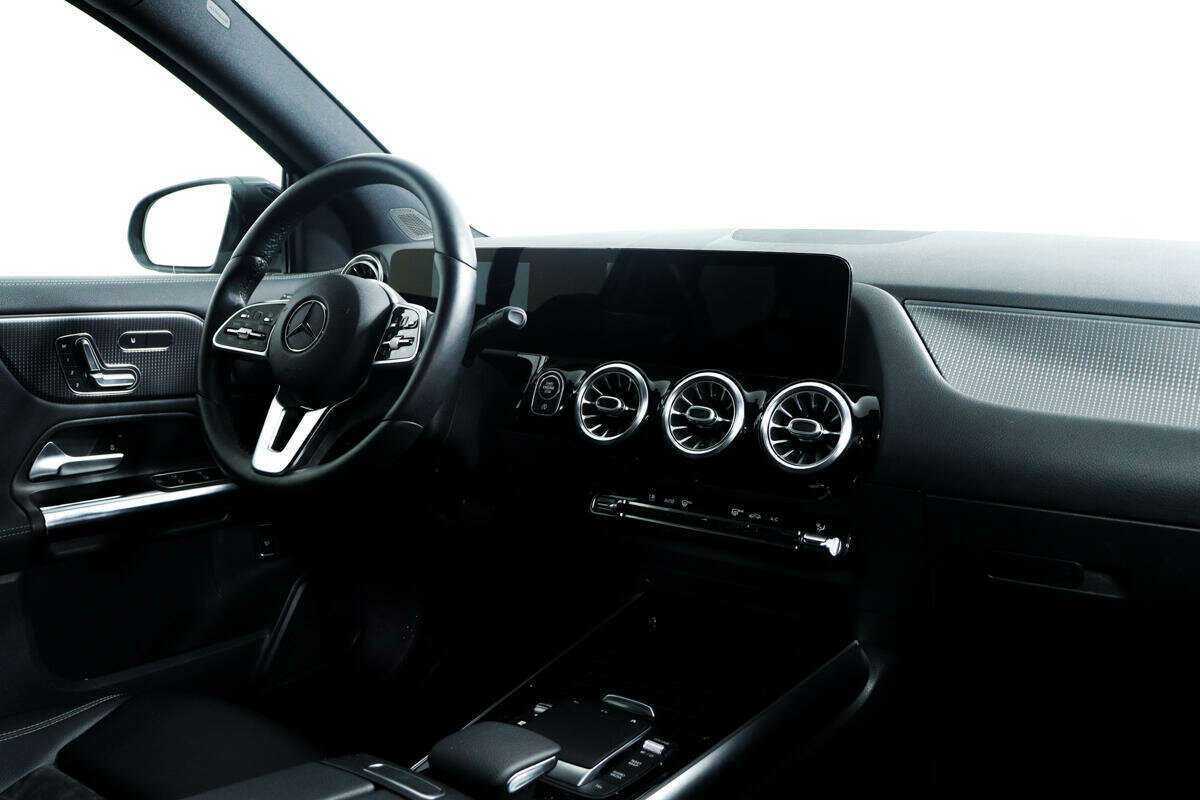 Купить Mercedes-Benz GLA с пробегом. Фото: #8
