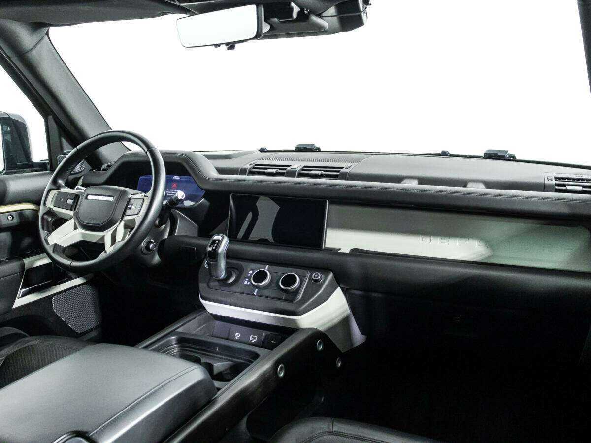 Купить Land Rover Defender с пробегом. Фото: #7