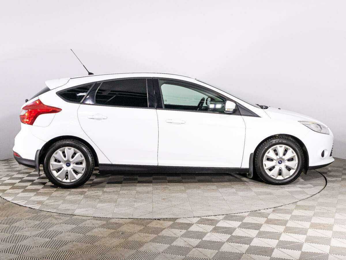 Купить Ford Focus с пробегом. Фото: #3