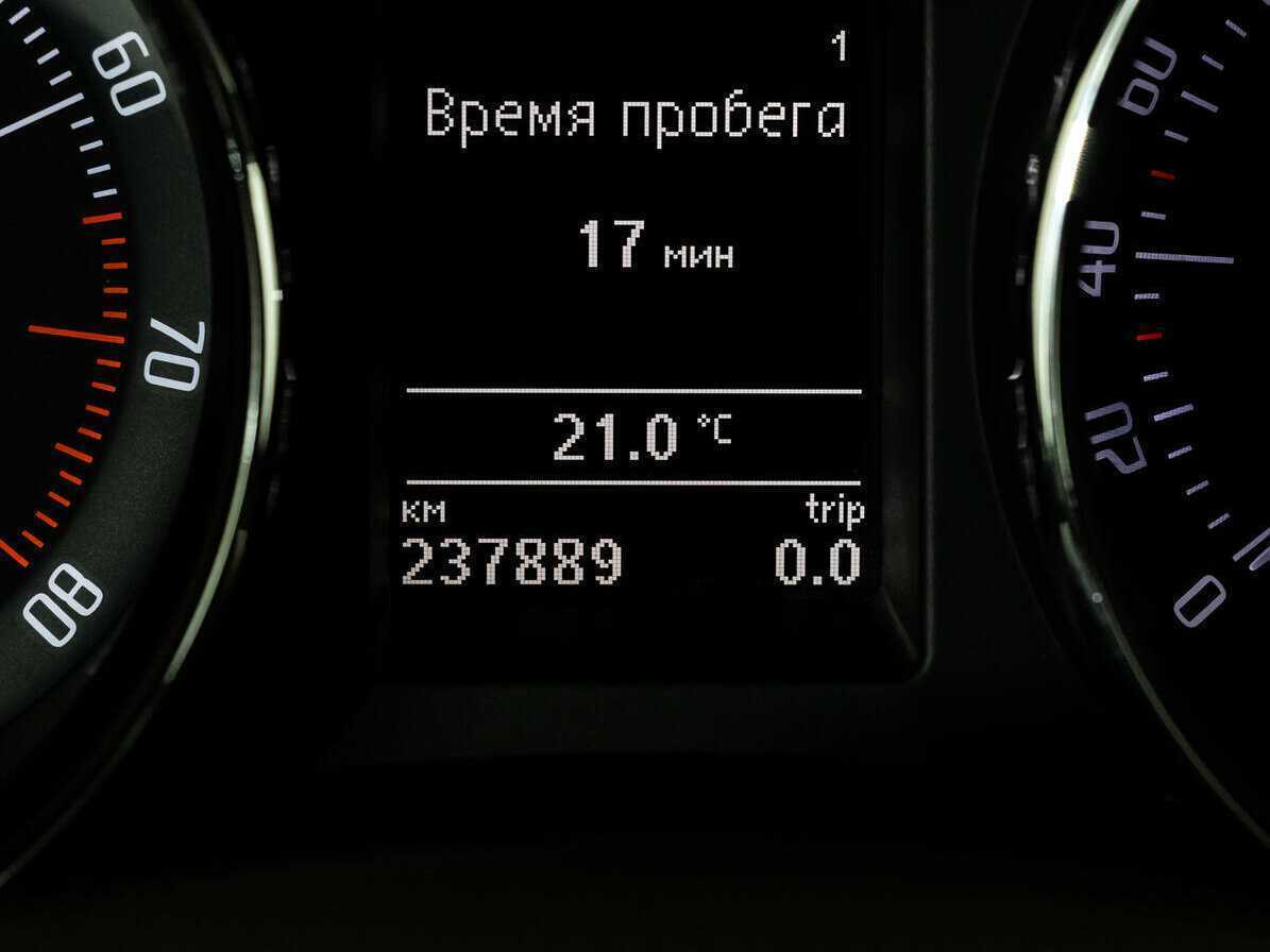 Купить Skoda Superb с пробегом. Фото: #12