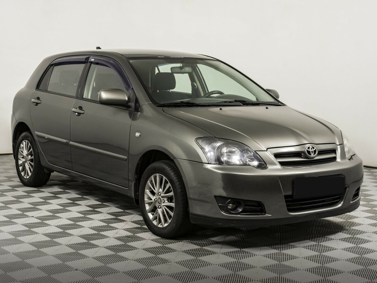Купить Toyota Corolla с пробегом. Фото: #2