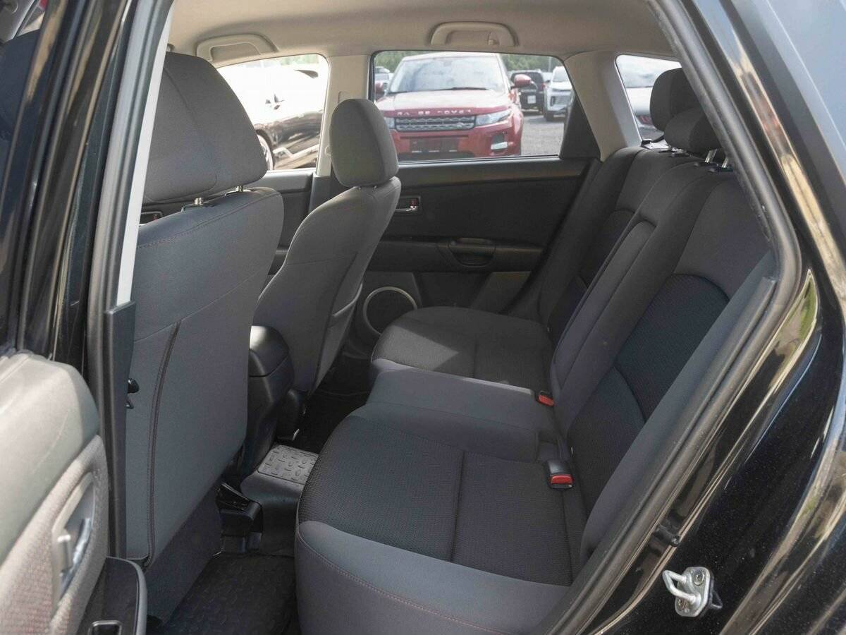 Купить Mazda 3 с пробегом. Фото: #9