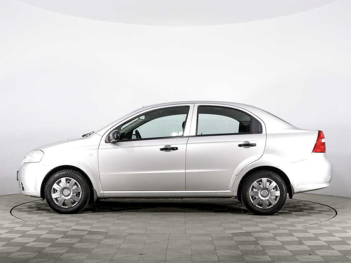 Купить Chevrolet Aveo с пробегом. Фото: #7