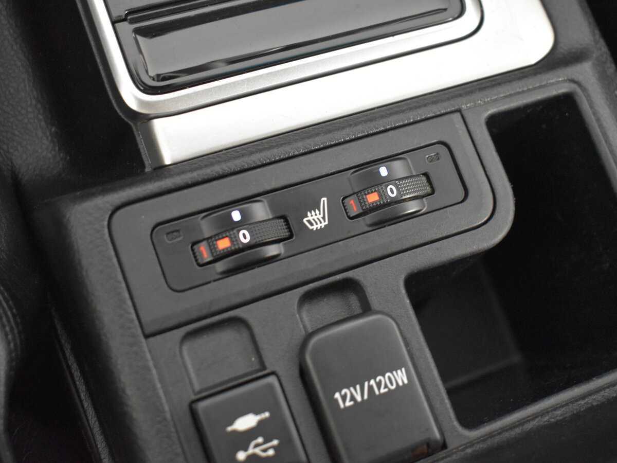 Купить Toyota Land Cruiser Prado с пробегом. Фото: #15