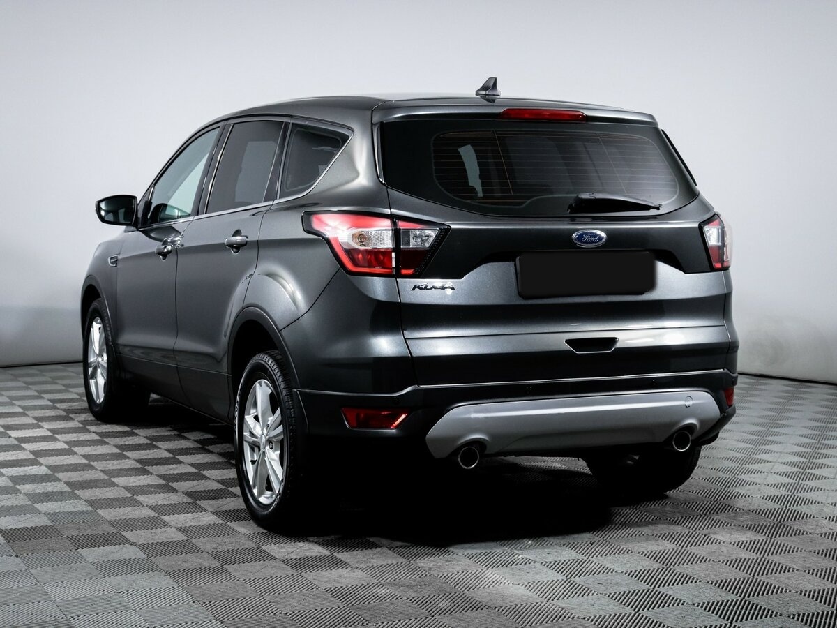 Купить Ford Kuga с пробегом. Фото: #6