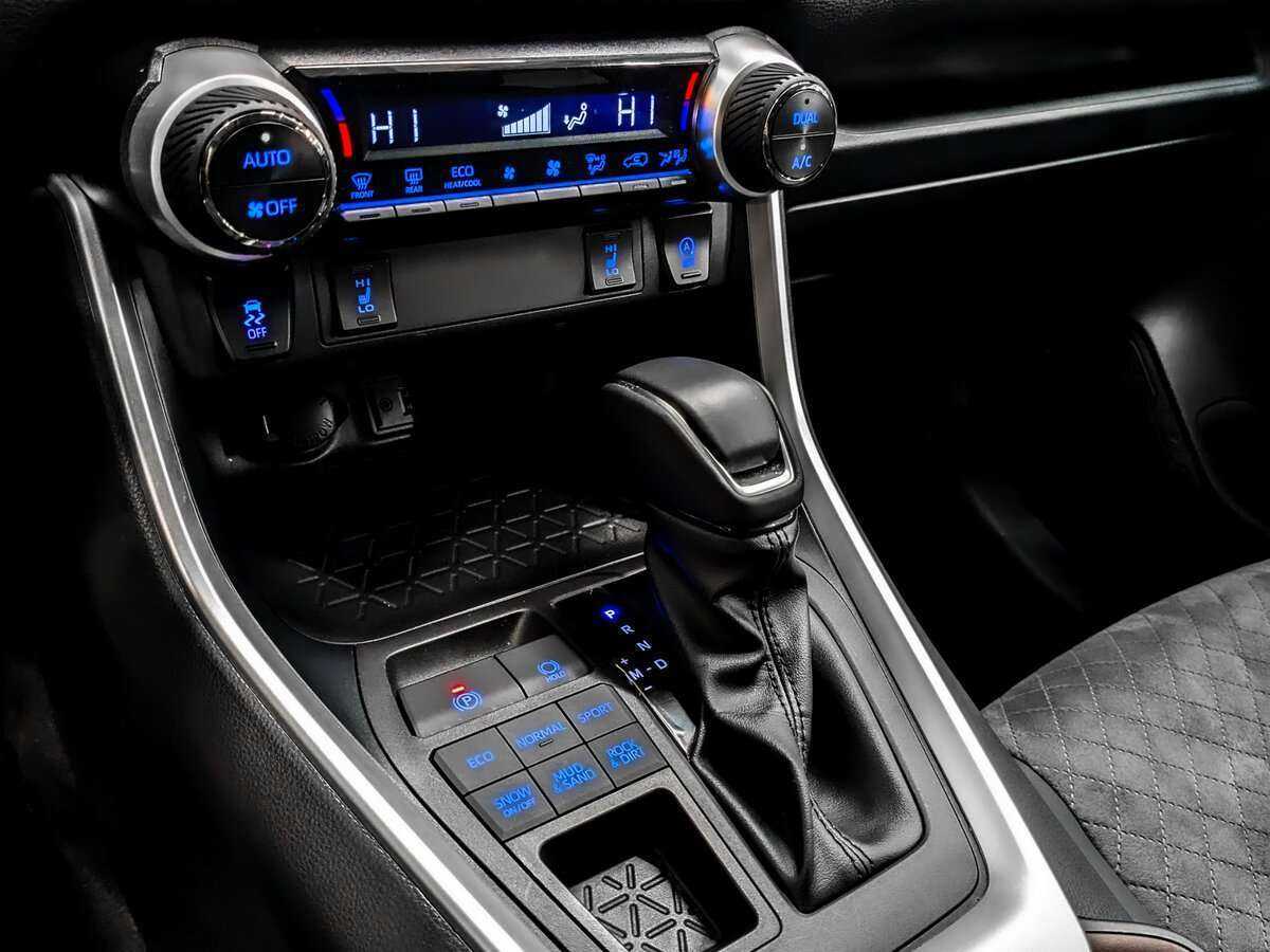 Купить Toyota RAV4 с пробегом. Фото: #20