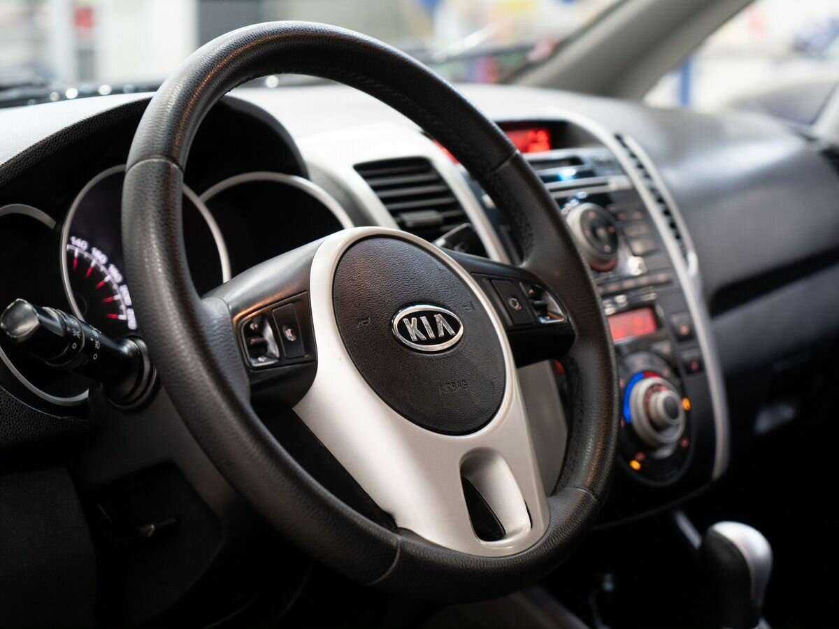 Купить Kia Venga с пробегом. Фото: #6