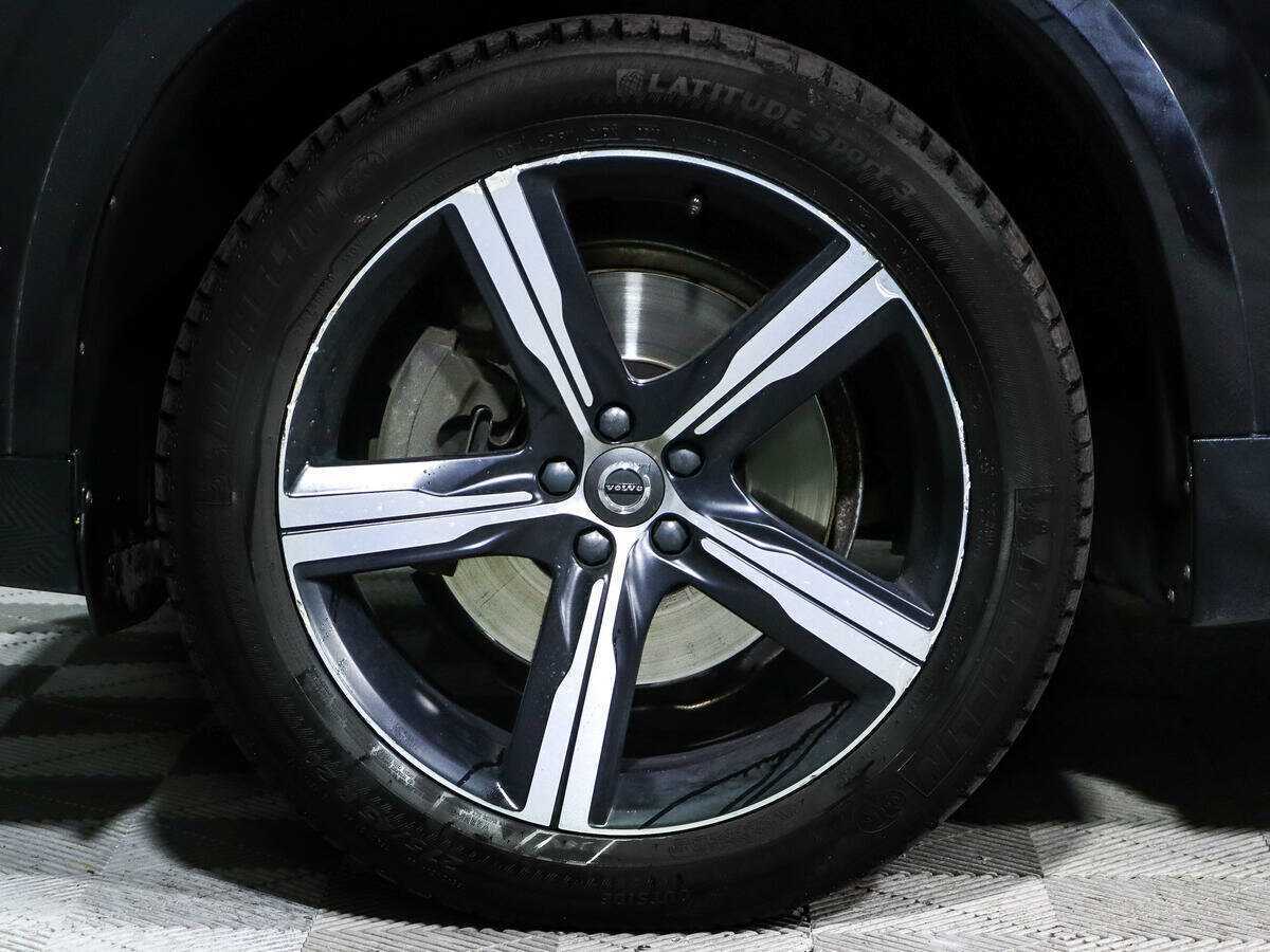 Купить Volvo XC90 с пробегом. Фото: #21