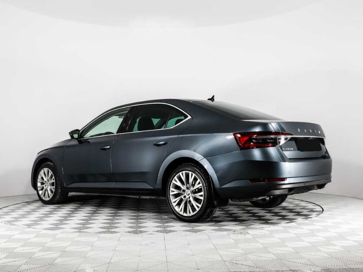 Купить Skoda Superb с пробегом. Фото: #6