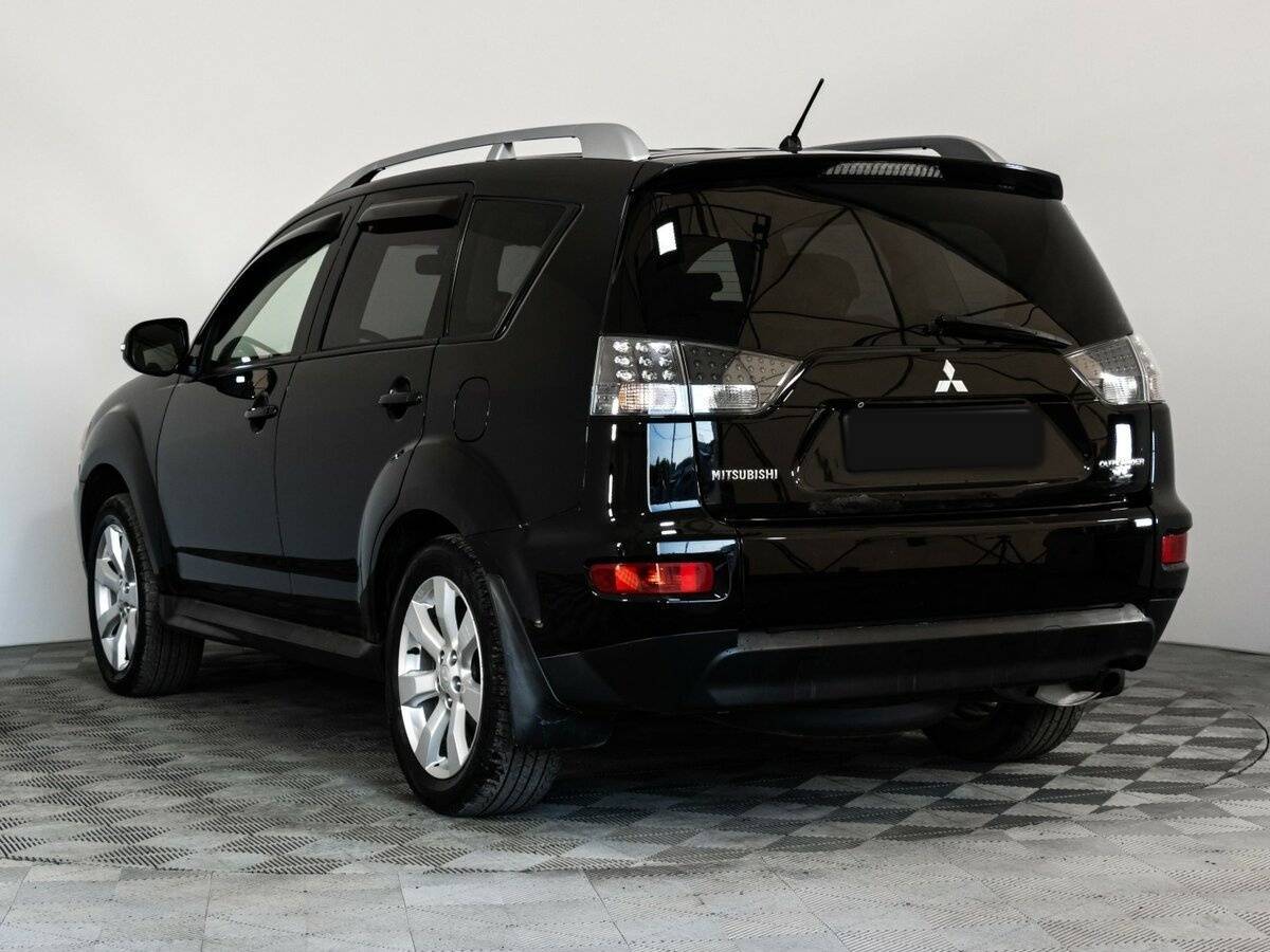 Купить Mitsubishi Outlander с пробегом. Фото: #6