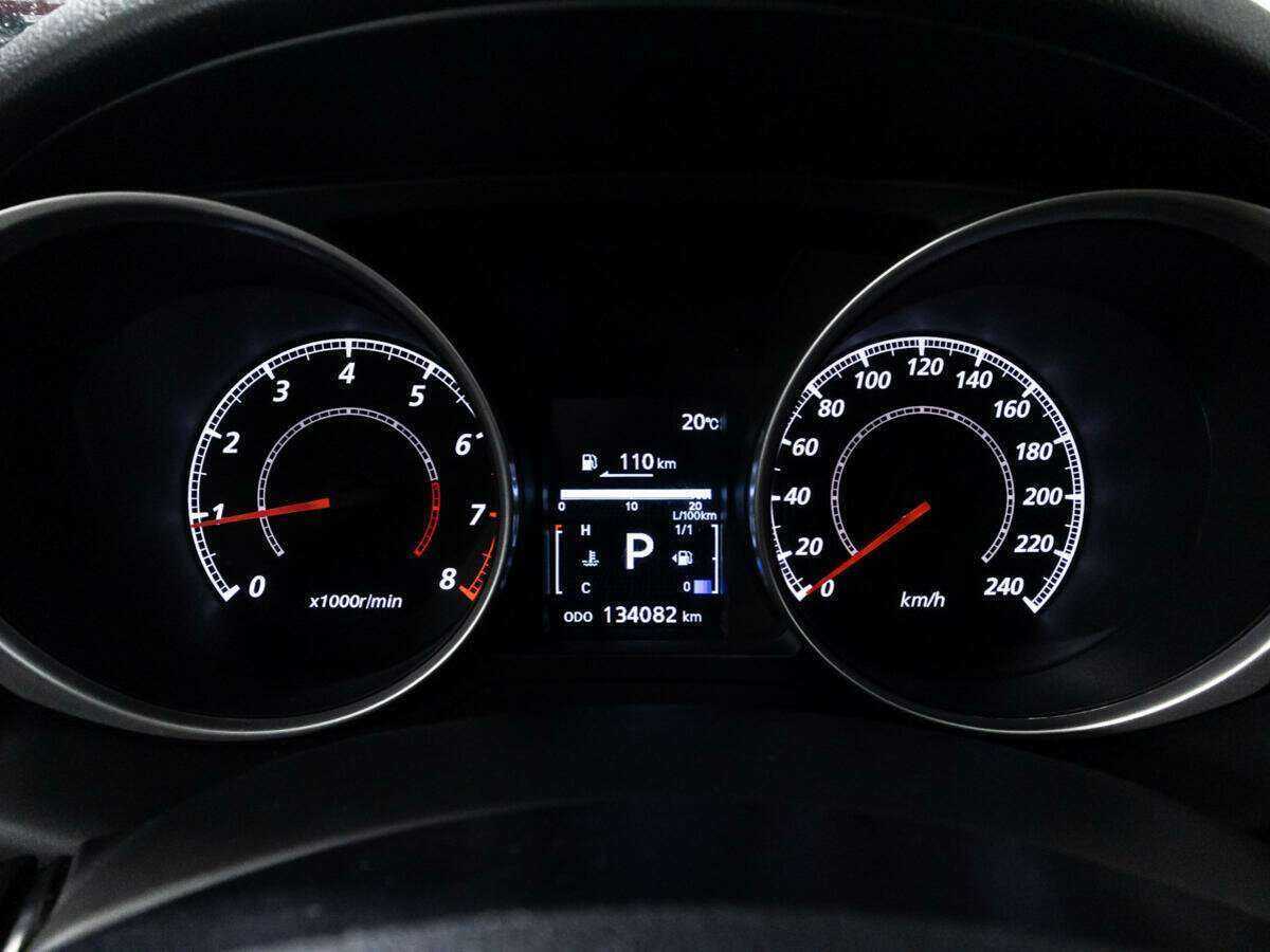 Купить Mitsubishi ASX с пробегом. Фото: #11