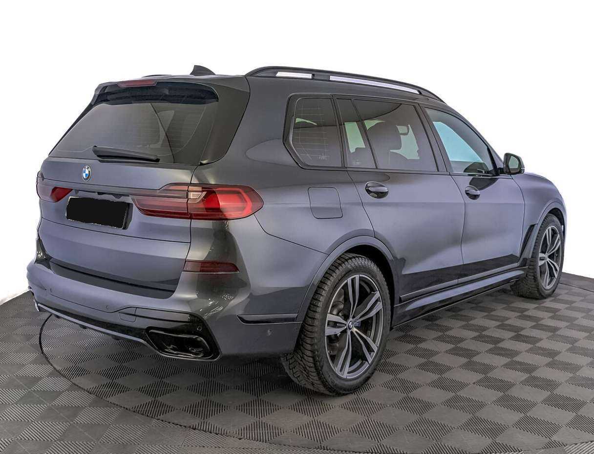 Купить BMW X7 с пробегом. Фото: #4