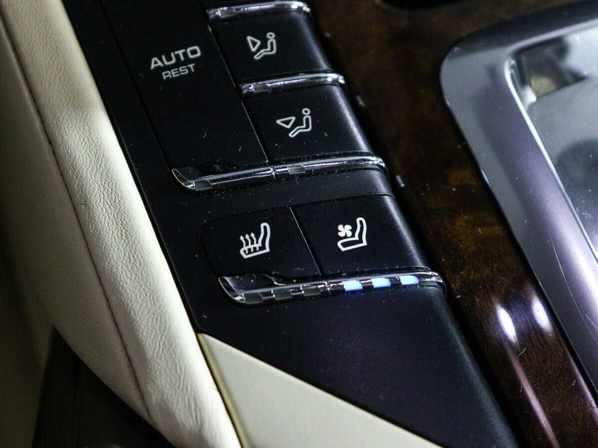 Купить Porsche Cayenne с пробегом. Фото: #19