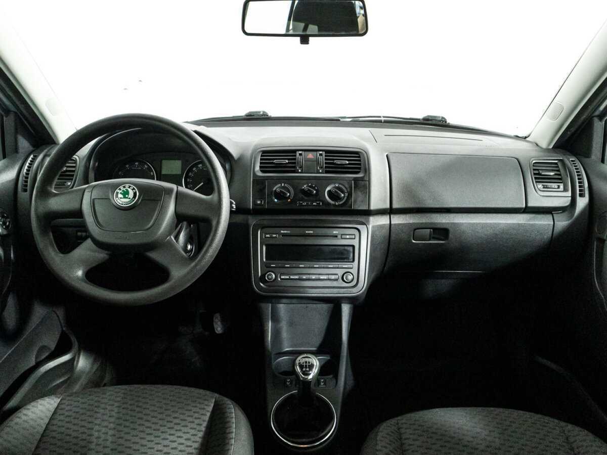 Купить Skoda Fabia с пробегом. Фото: #12