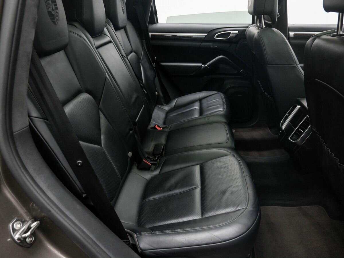 Купить Porsche Cayenne с пробегом. Фото: #8