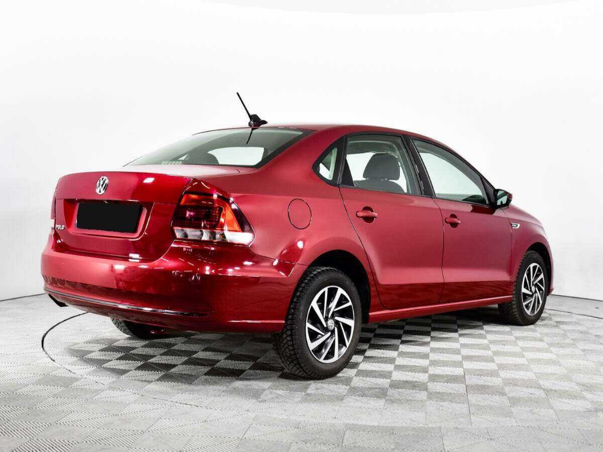 Купить Volkswagen Polo с пробегом. Фото: #4