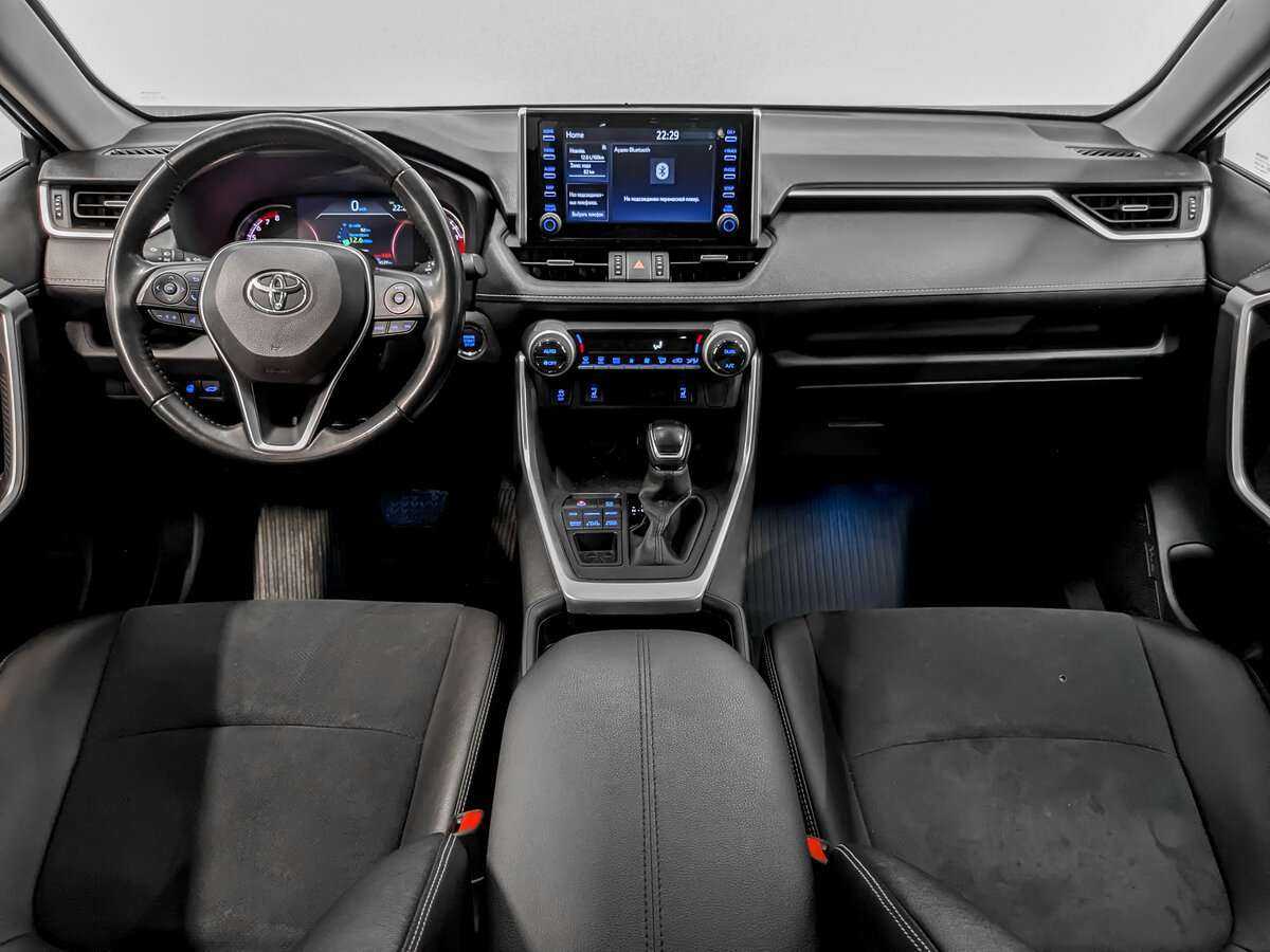 Купить Toyota RAV4 с пробегом. Фото: #11