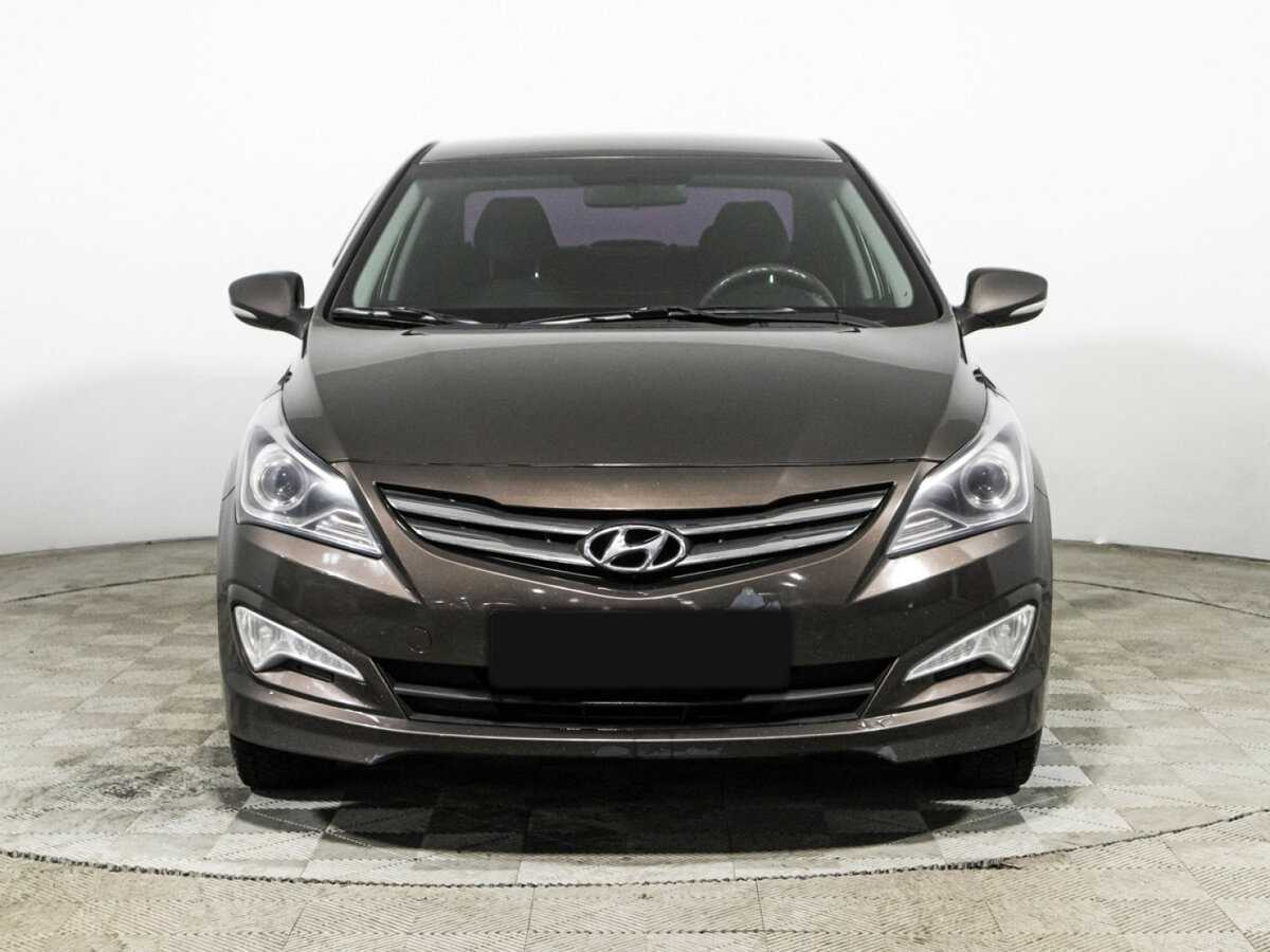 Купить Hyundai Solaris с пробегом. Фото: #1