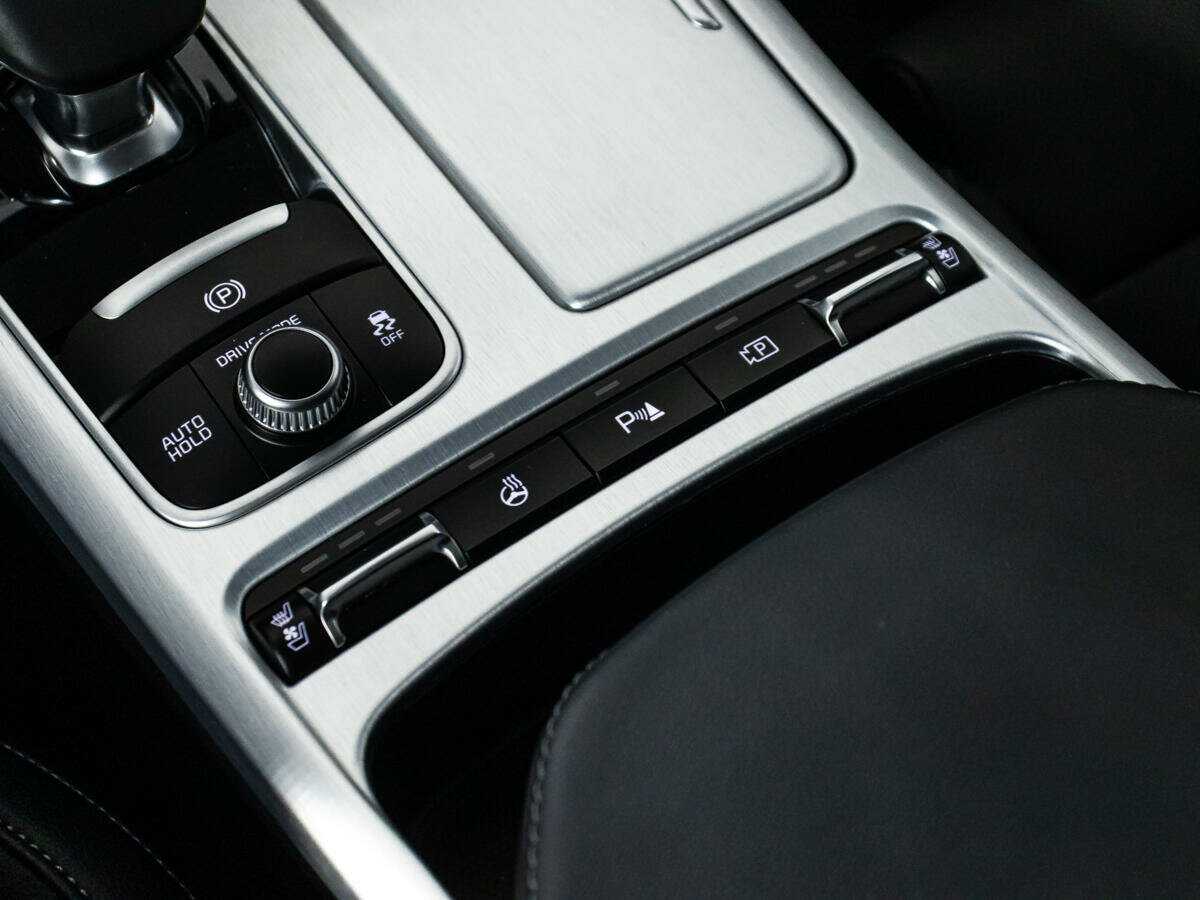 Купить Kia Stinger с пробегом. Фото: #19