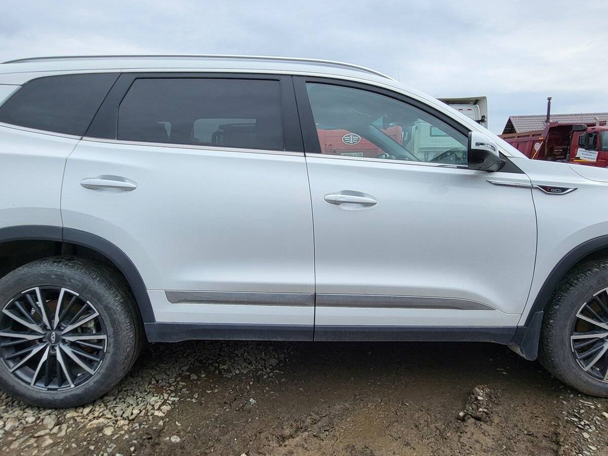 Купить Chery Tiggo 8 Pro Max с пробегом. Фото: #4