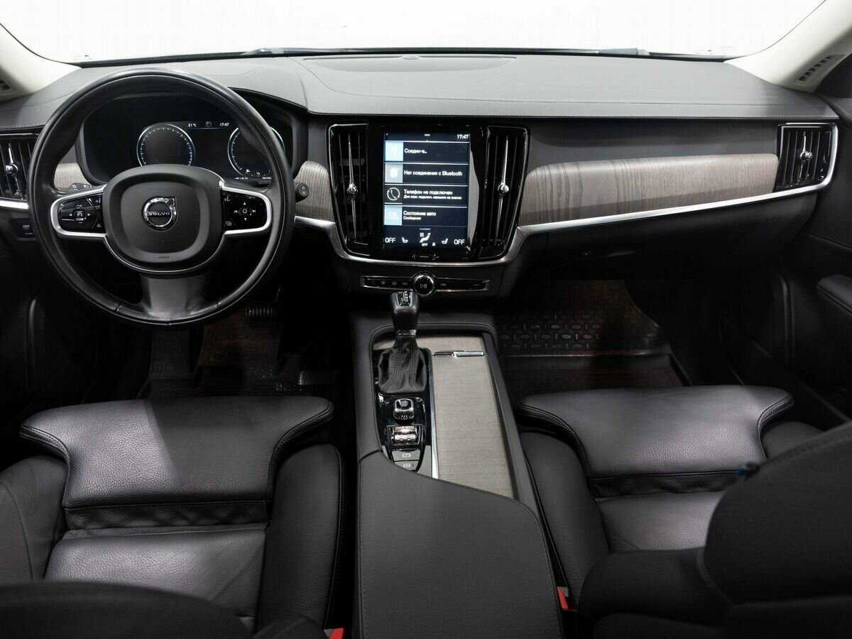 Купить Volvo V90 Cross Country с пробегом. Фото: #14