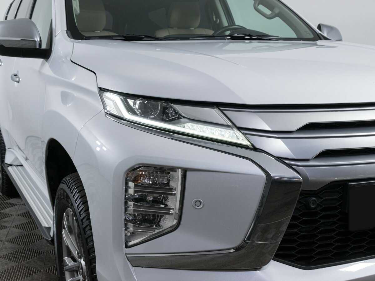 Купить Mitsubishi Pajero Sport с пробегом. Фото: #19