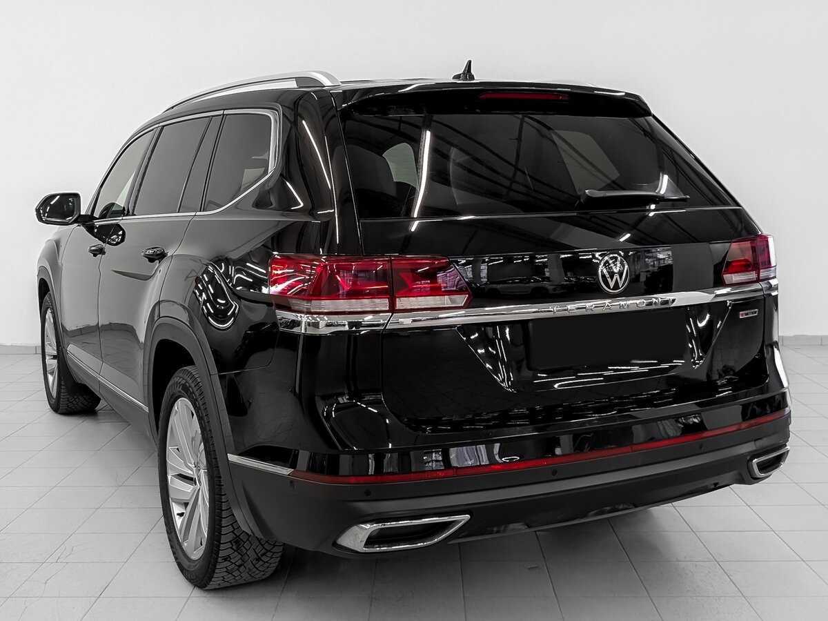 Купить Volkswagen Teramont с пробегом. Фото: #6