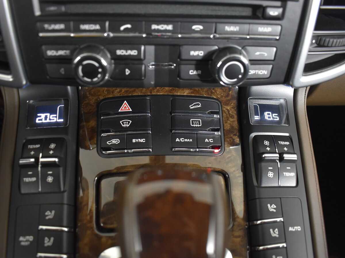 Купить Porsche Cayenne с пробегом. Фото: #22