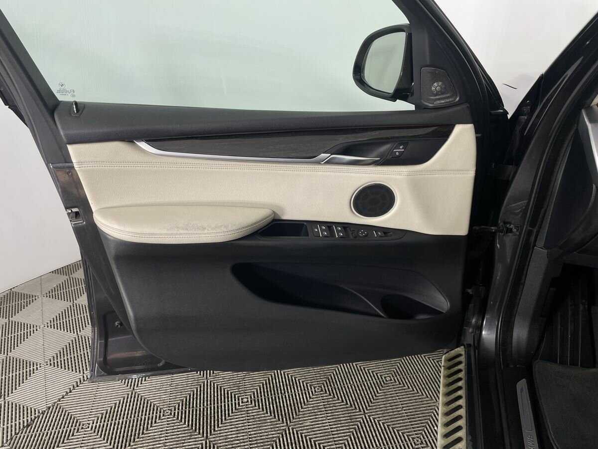 Купить BMW X5 с пробегом. Фото: #7