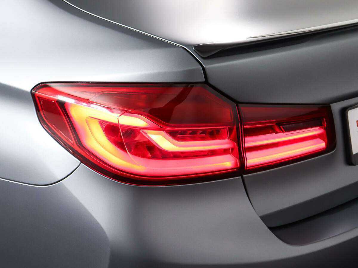 Купить BMW 5 серии с пробегом. Фото: #26