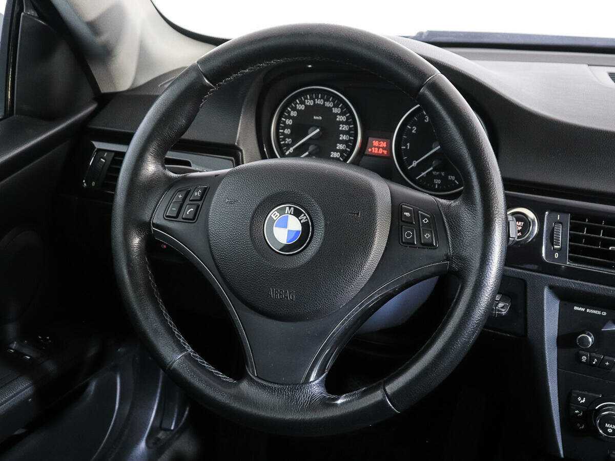 Купить BMW 3 серии с пробегом. Фото: #13