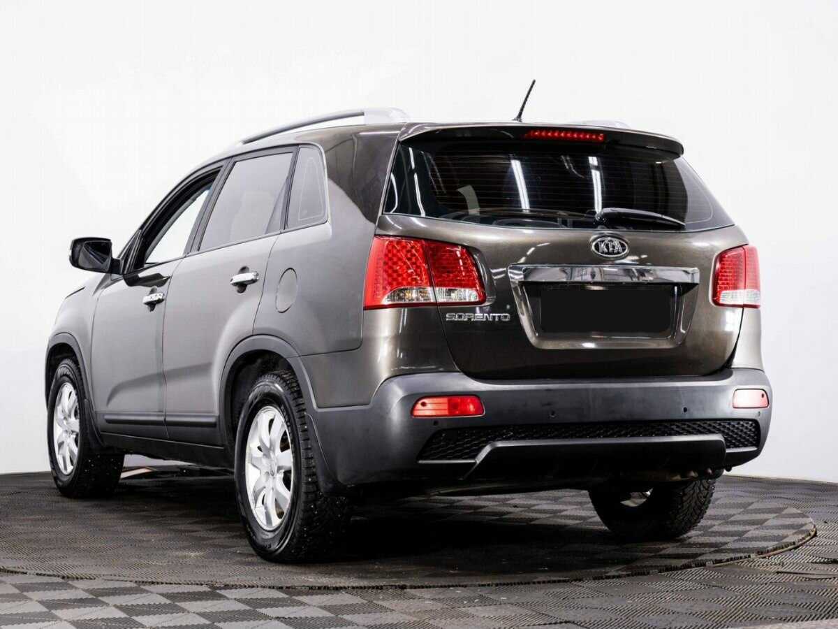 Купить Kia Sorento с пробегом. Фото: #3