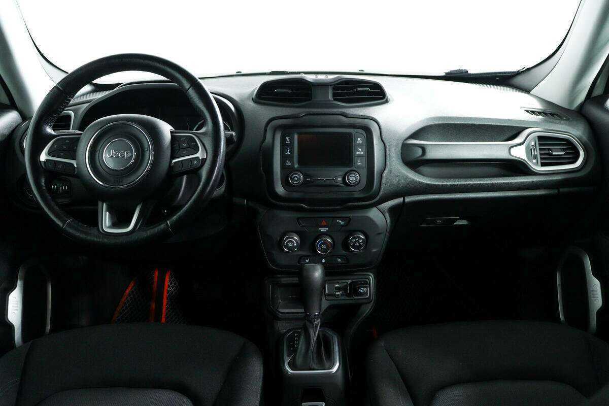 Купить Jeep Renegade с пробегом. Фото: #10