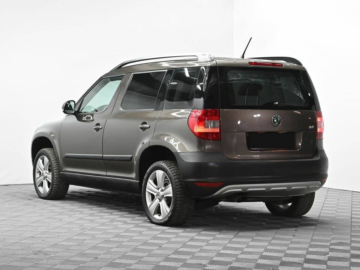 Купить Skoda Yeti с пробегом. Фото: #2