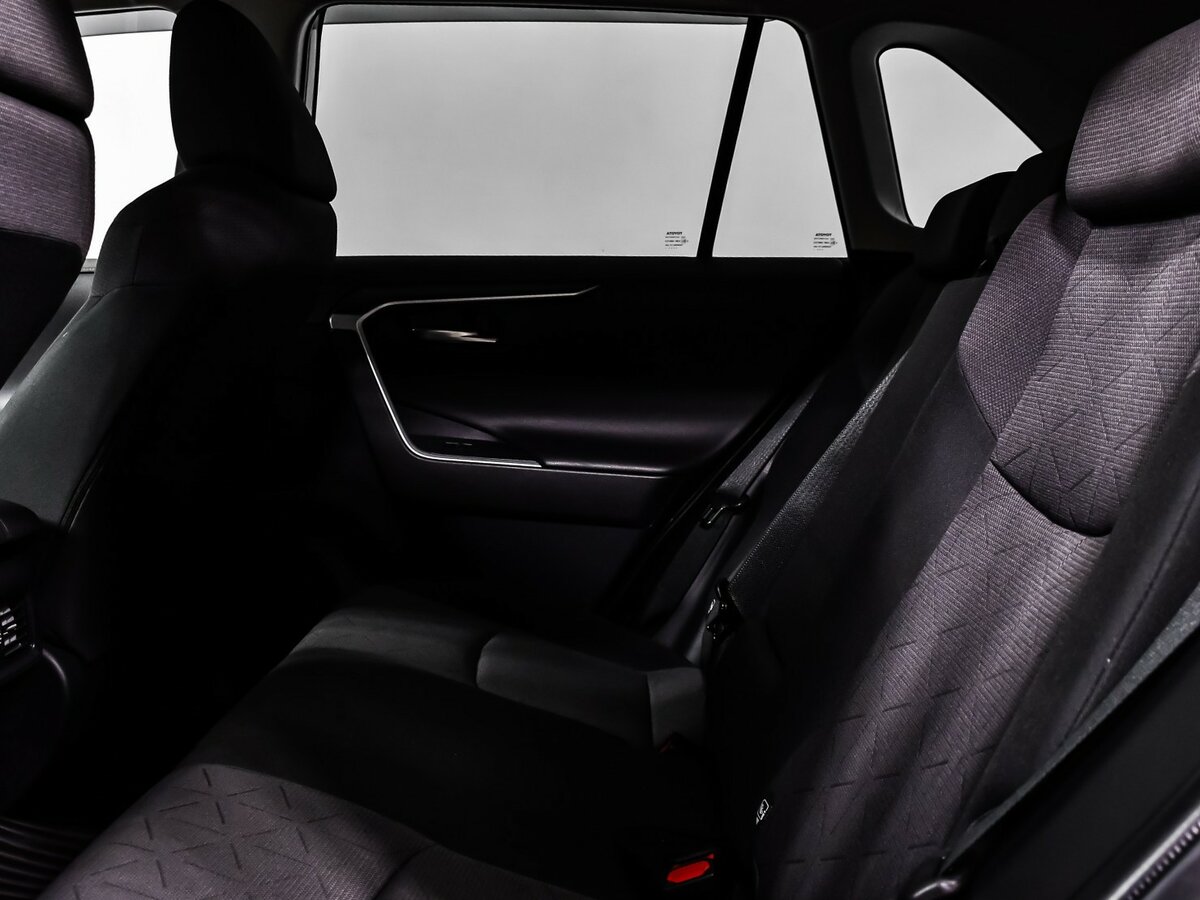 Купить Toyota RAV4 с пробегом. Фото: #12