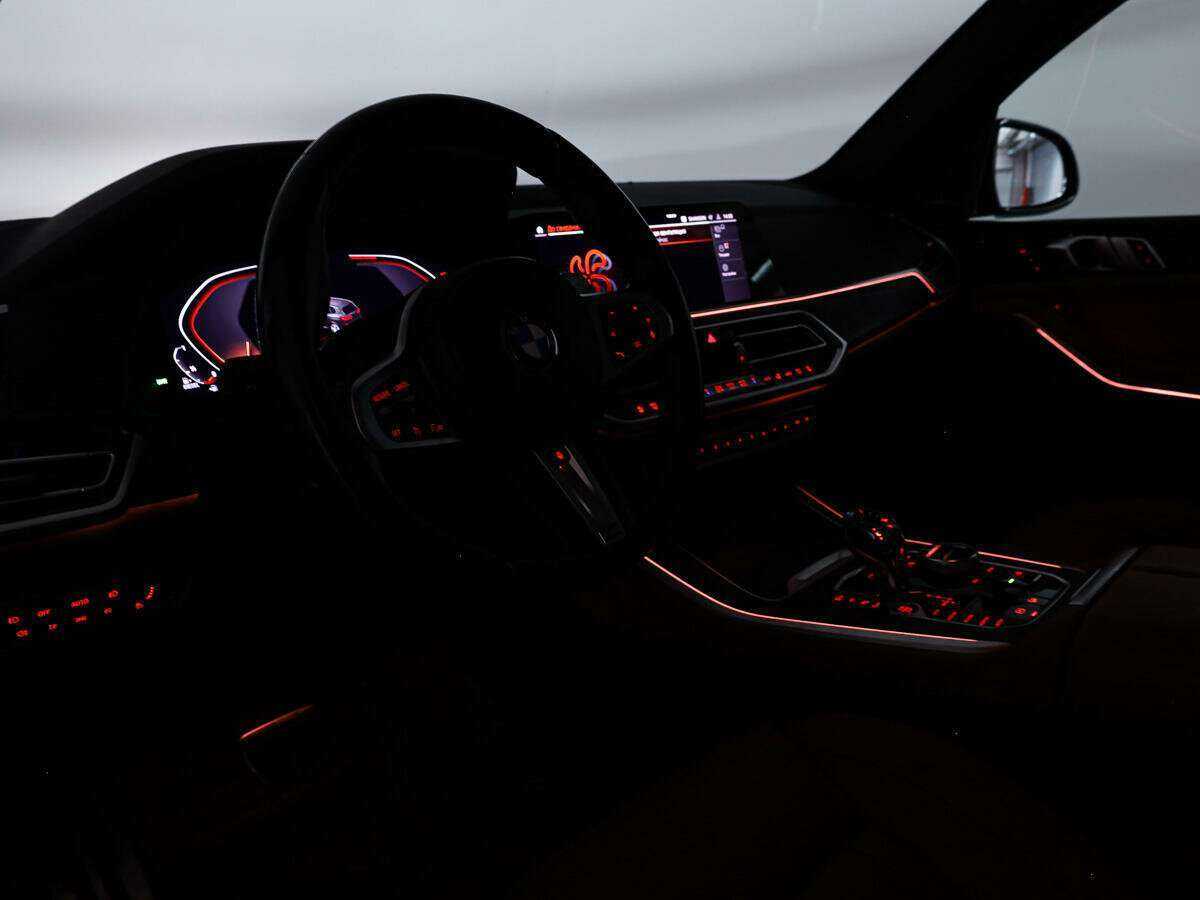 Купить BMW X5 с пробегом. Фото: #23
