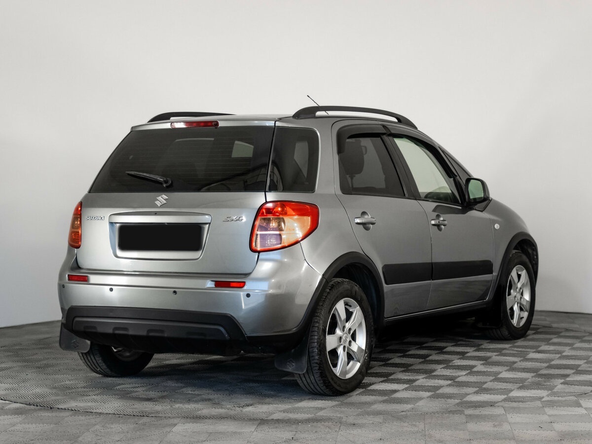Купить Suzuki SX4 с пробегом. Фото: #3