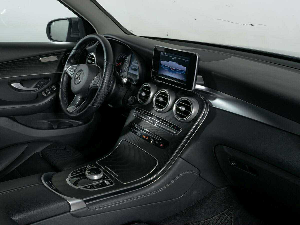 Купить Mercedes-Benz GLC с пробегом. Фото: #8