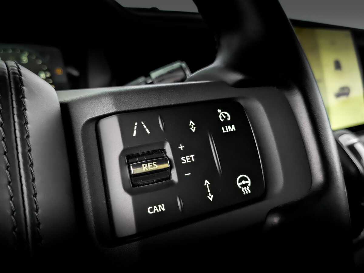 Купить Land Rover Defender с пробегом. Фото: #26
