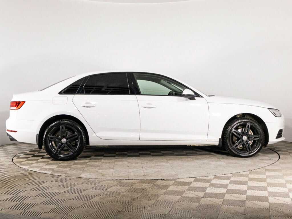 Купить Audi A4 с пробегом. Фото: #3