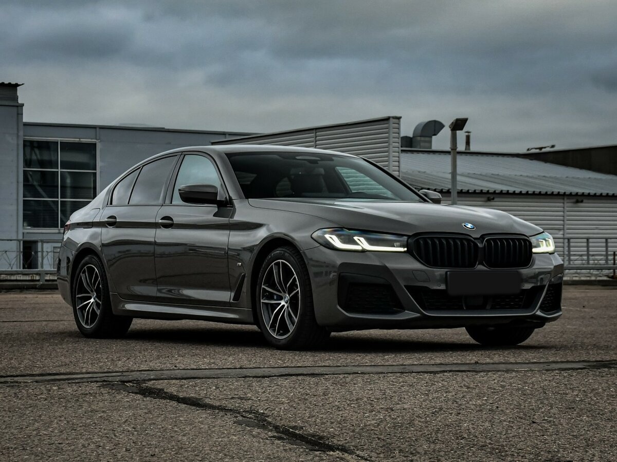 Купить BMW 5 серии с пробегом. Фото: #2