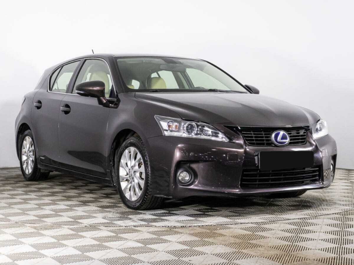 Купить Lexus CT с пробегом. Фото: #2