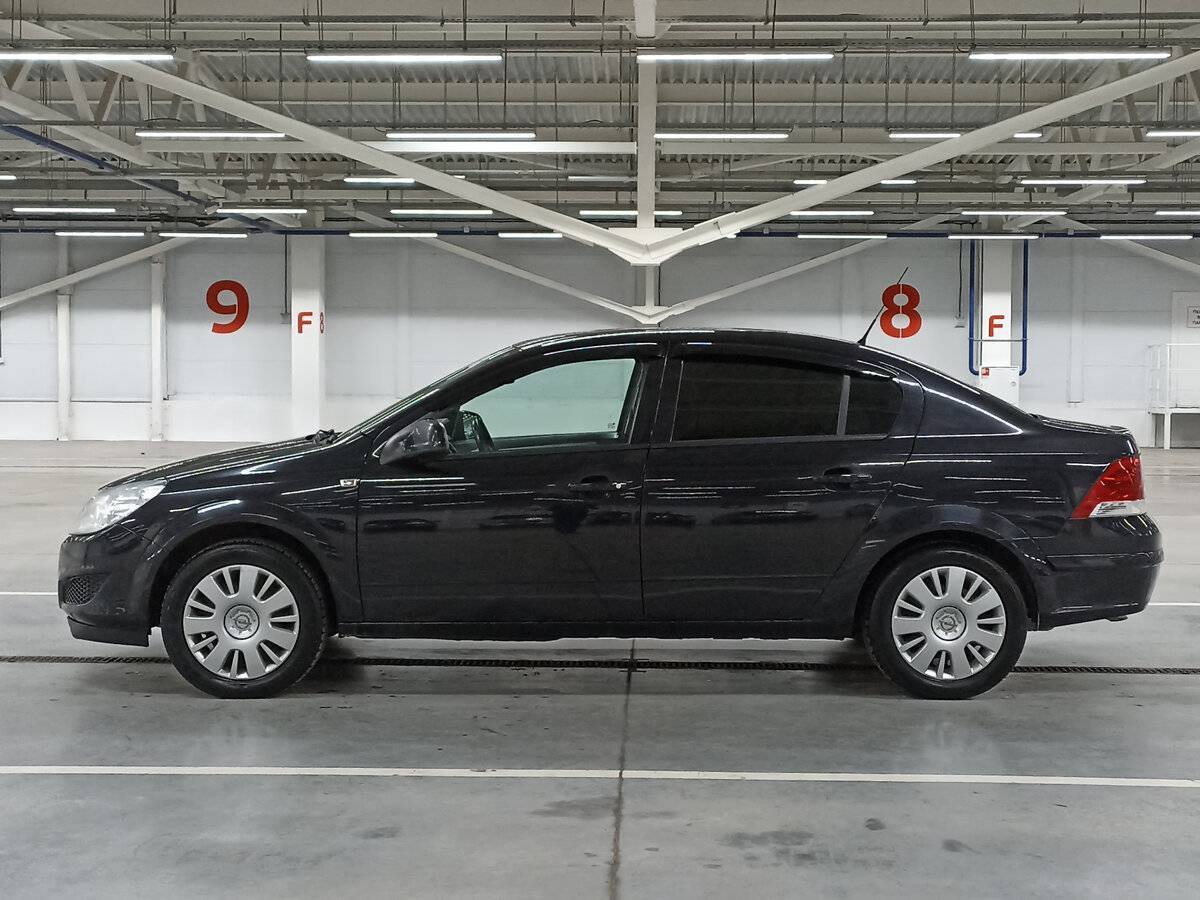 Купить Opel Astra с пробегом. Фото: #7