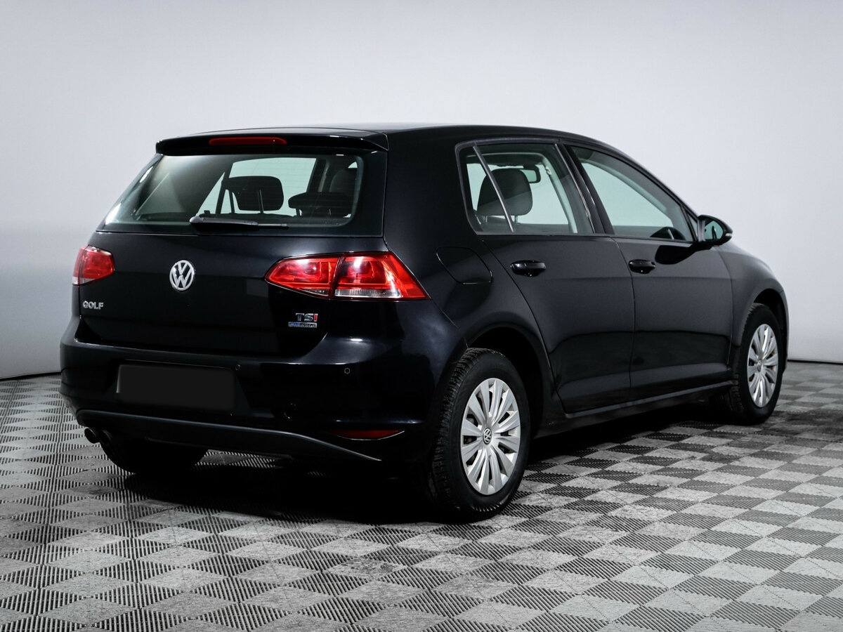 Купить Volkswagen Golf с пробегом. Фото: #3
