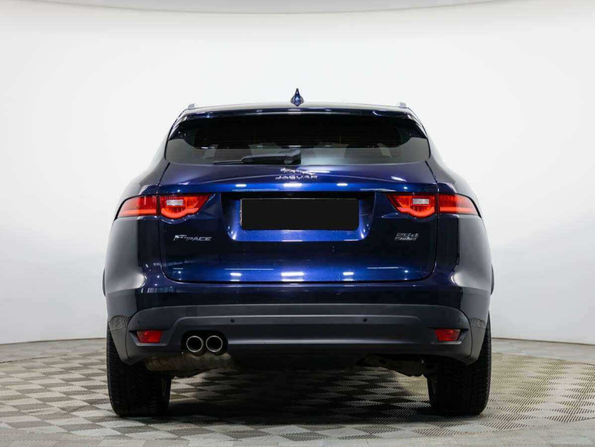 Купить Jaguar F-Pace с пробегом. Фото: #4
